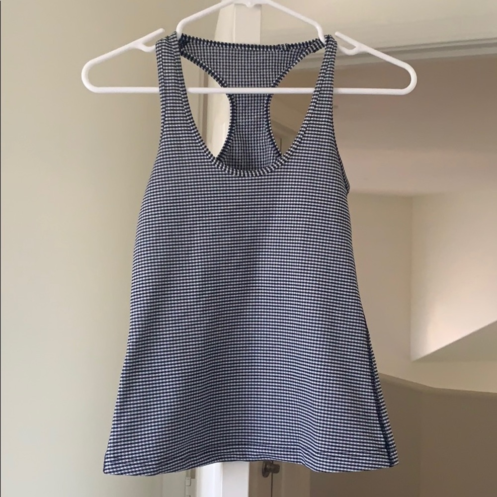 Black and white checkered Lululemon tank